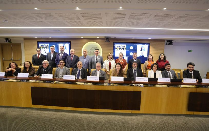 SindiópticaSP participa de reunião da CBÓptica na CNC e reforça atuação nacional pelo setor óptico